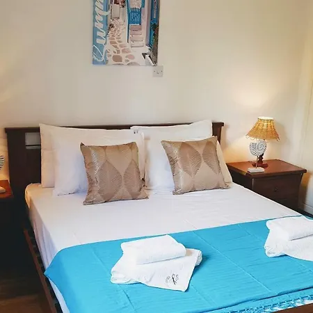 Paradise Note 204- Cyprus Dream Holiday Let *
