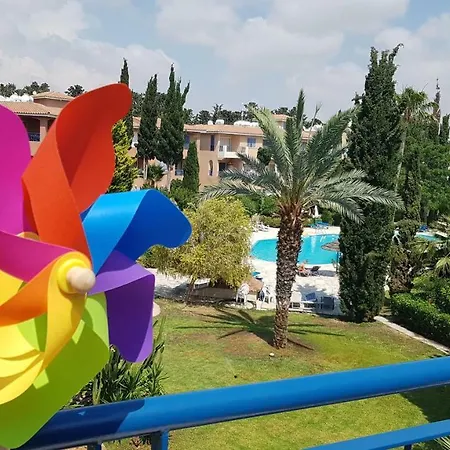 Paradise Note 204- Cyprus Dream Holiday Let *